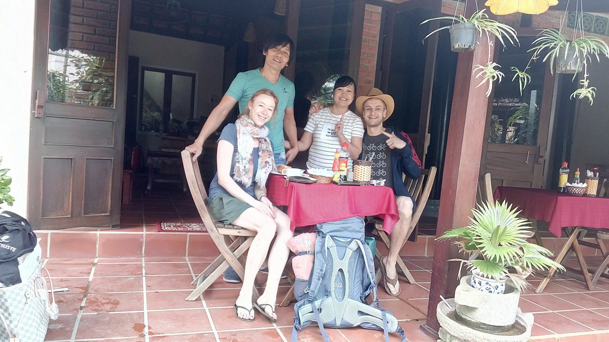 Thanh Tay Homestay Хойан Экстерьер фото